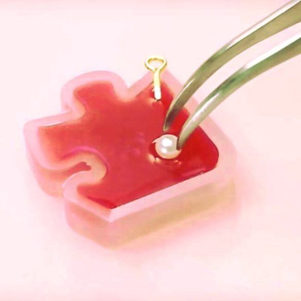 Epoxy Resin, Crystal Clear, UV Stable, Jewellery Resin