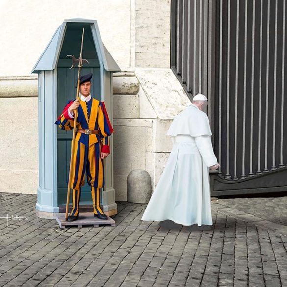 Revell Figura Swiss Guard 1:16 (2801)